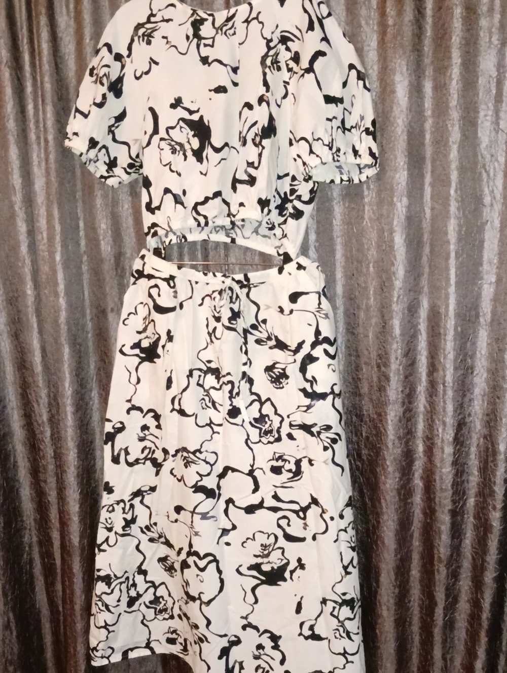 Black & White Floral Print 2 Piece Skirt Set